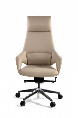 Кресло офисное / Шопен / бежевая кожа / алюминий крестовина, купить в Сыктывкаре