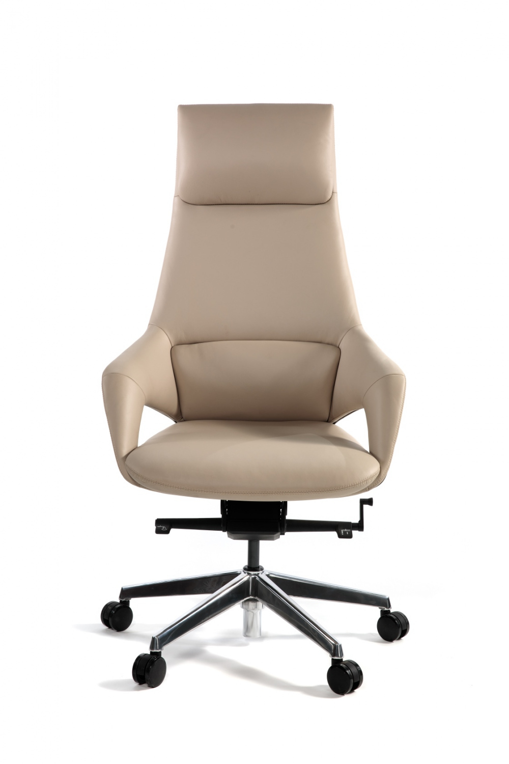 Кресло офисное / Шопен / бежевая кожа / алюминий крестовина — фото, характеристики, наличие в Сыктывкаре