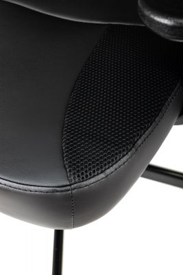 Кресло Бюрократ CH-606 черный текстиль/эко.кожа крестов. металл, купить в Сыктывкаре