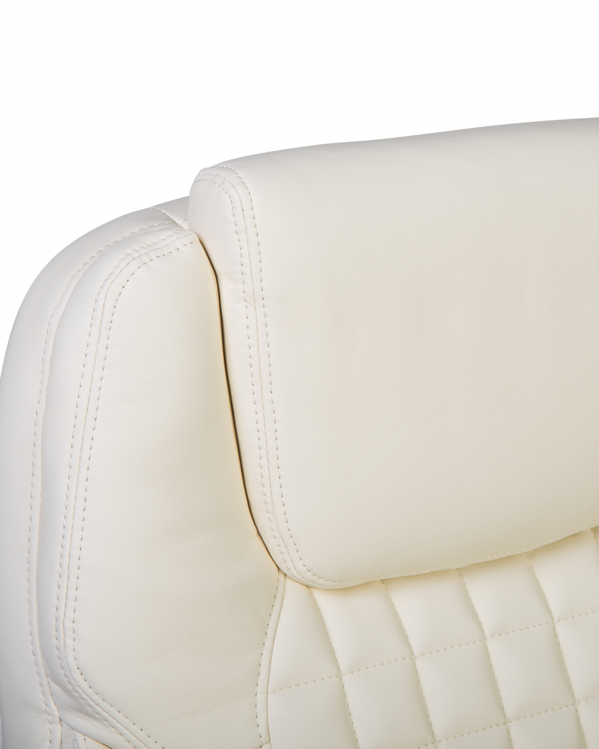 Офисное кресло для руководителей DOBRIN CHESTER, кремовый