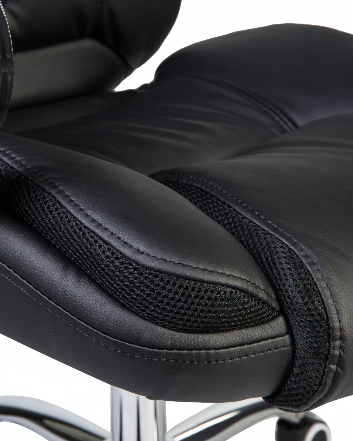 Офисное кресло для руководителей DOBRIN MILLARD, чёрный