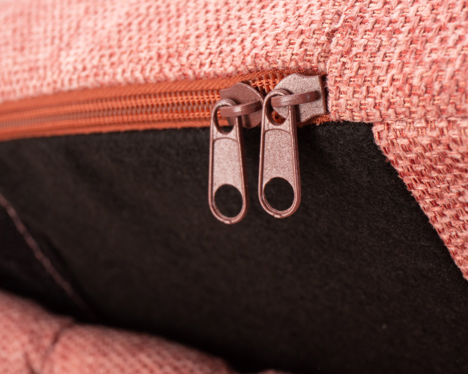 Стул обеденный DOBRIN MATILDA, розовая ткань (LAR 275-10)