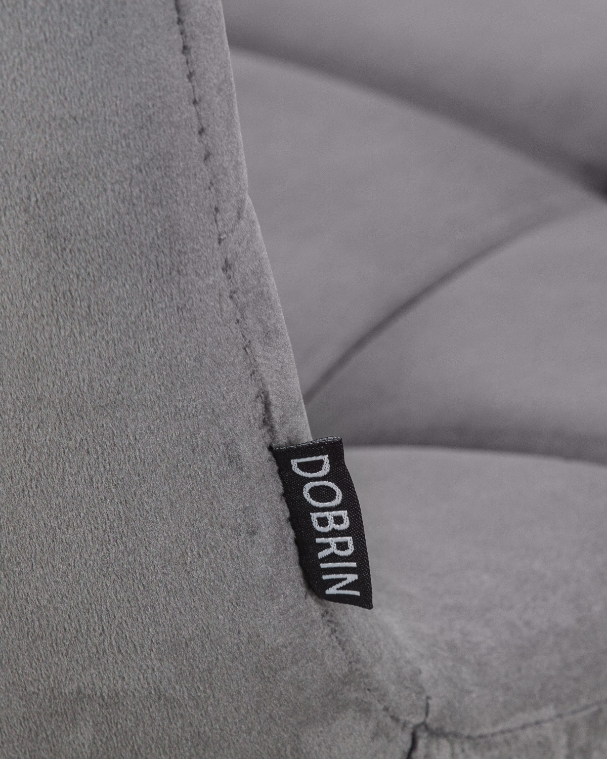 Стул обеденный DOBRIN ALEX, черные матовые ножки, темно-серый велюр (V108-91)