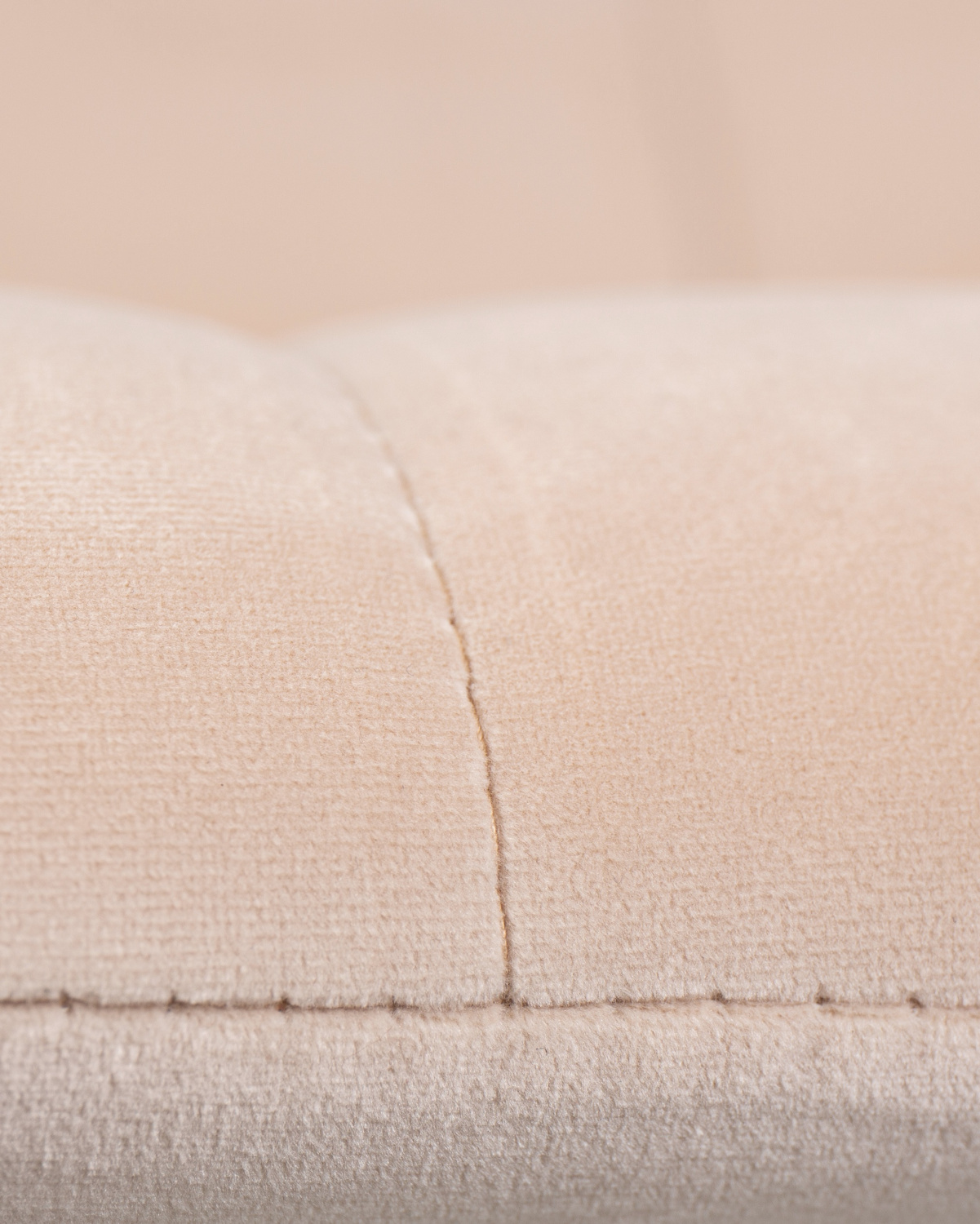 Стул обеденный DOBRIN ALEX SQUARE, черные матовые ножки, кремовый велюр (V108-113)