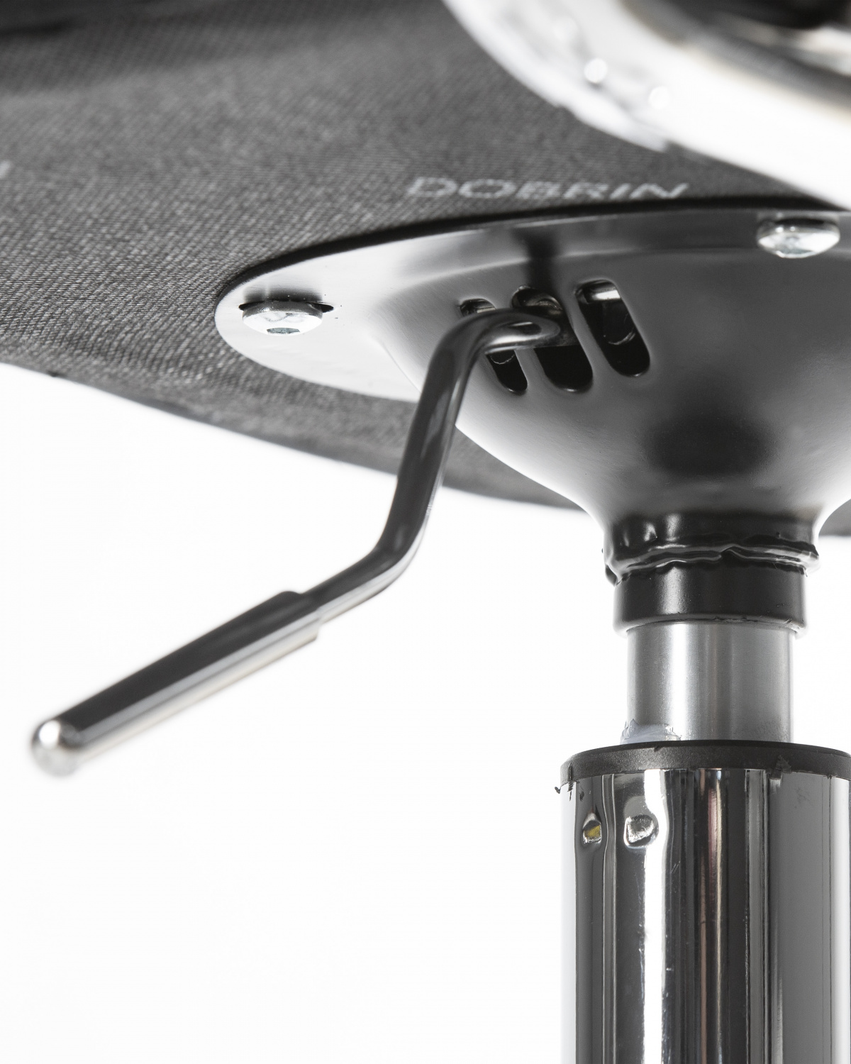 Офисное кресло для персонала DOBRIN TERRY, черный велюр (MJ9-101)