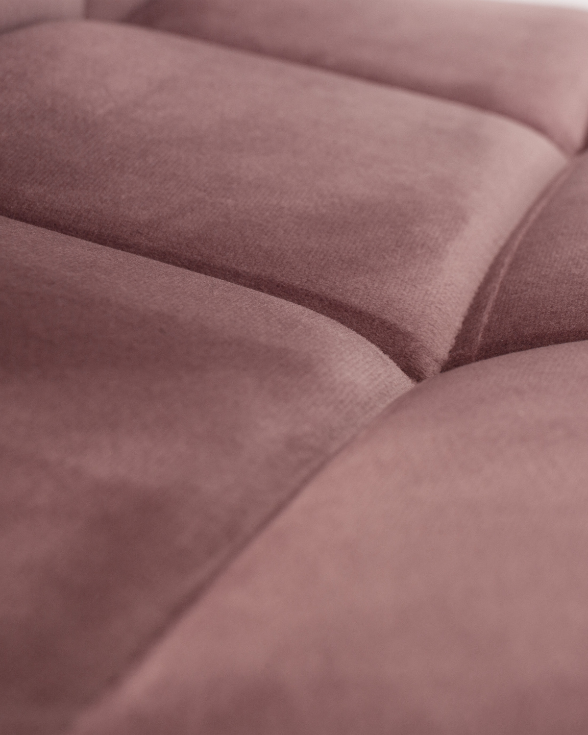 Офисное кресло для персонала DOBRIN TERRY, пудрово-розовый велюр (MJ9-32)