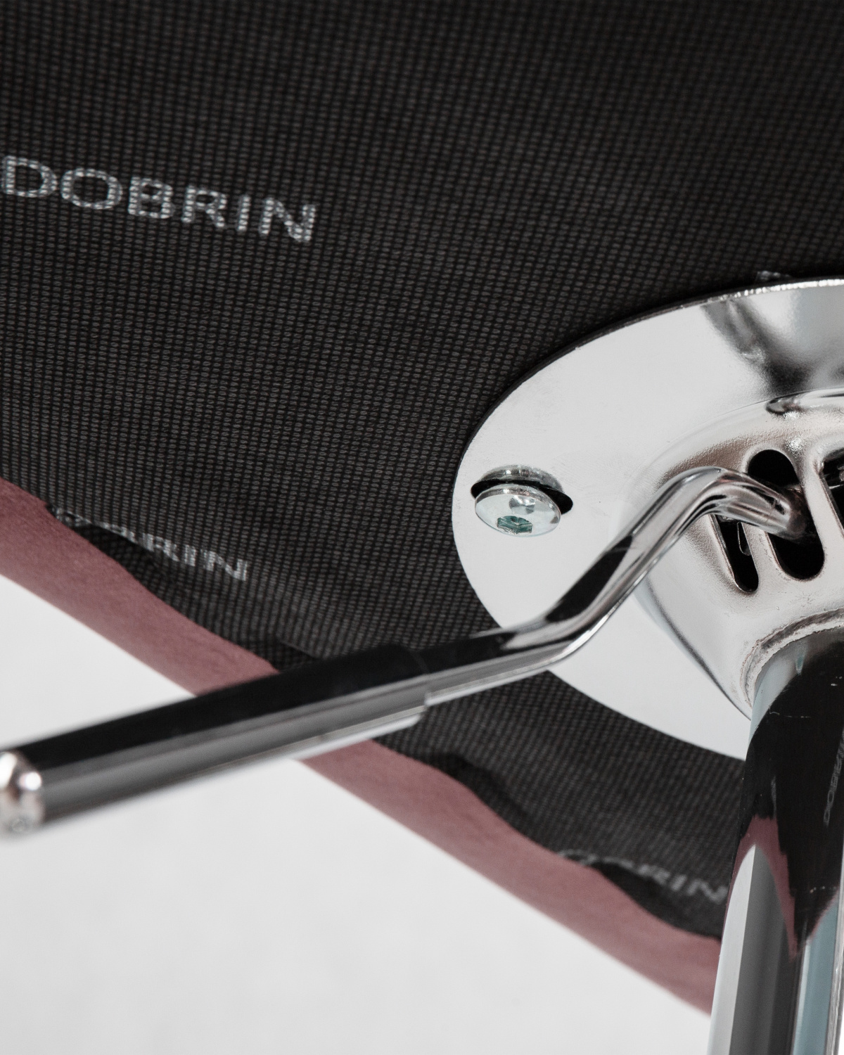 Стул барный DOBRIN KRUGER ARM, пудрово-розовый велюр (MJ9-32)