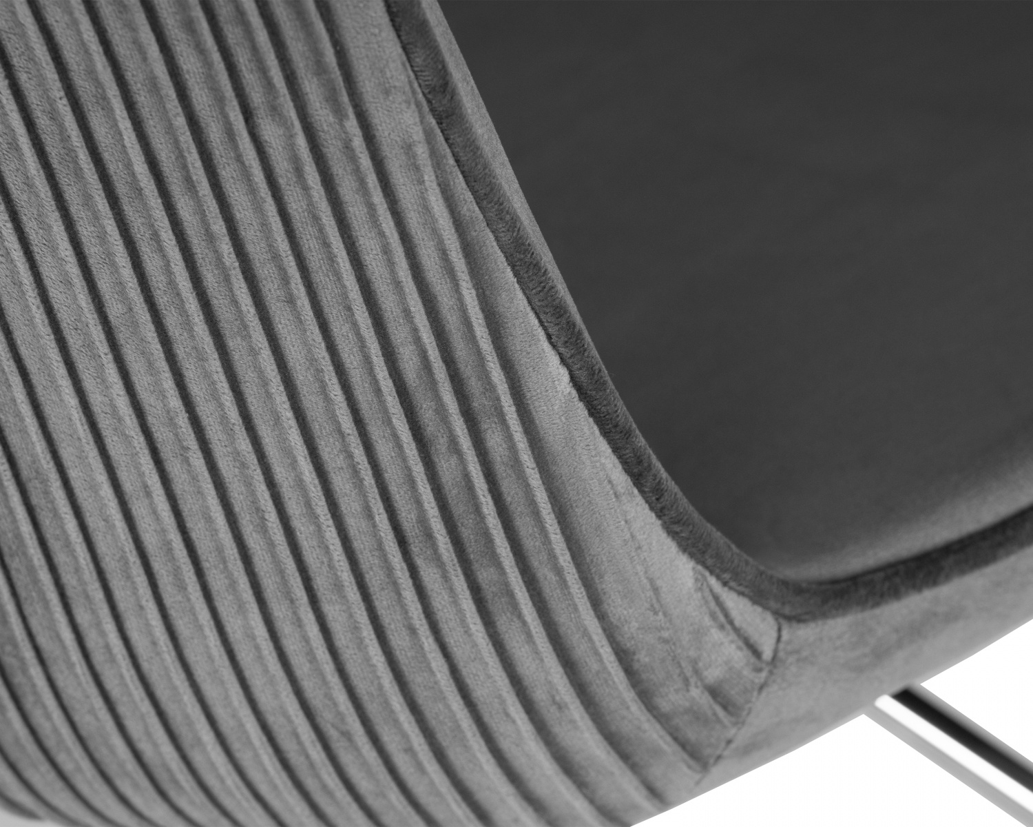 Кресло офисное DOBRIN DORA, серый велюр (1922-19), хромированная сталь