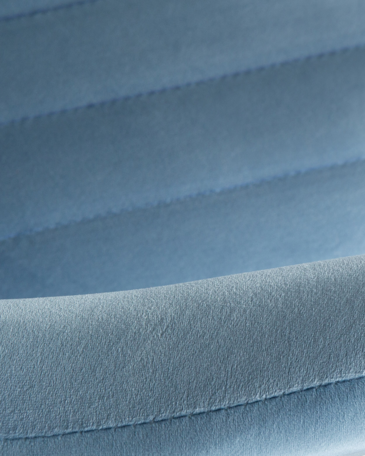 Стул барный DOBRIN CHARLY, пудрово-голубой велюр (MJ9-74)