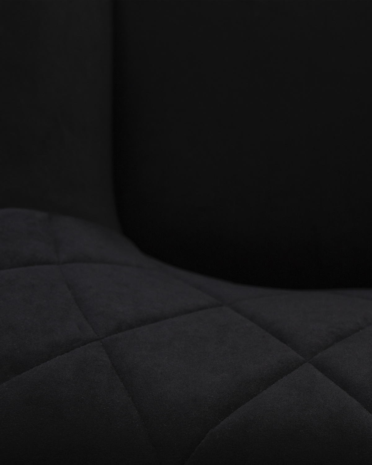 Стул обеденный DOBRIN ROBY, ЭМАЛЬ ЧЕРНЫЙ МУАР велюр Catania Black