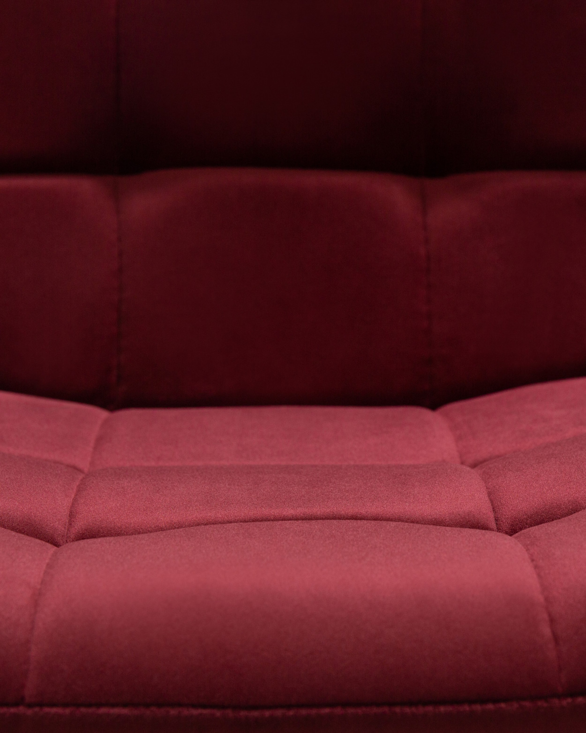 Стул обеденный DOBRIN CHILLY, Бордовый Holland 47, основание белое