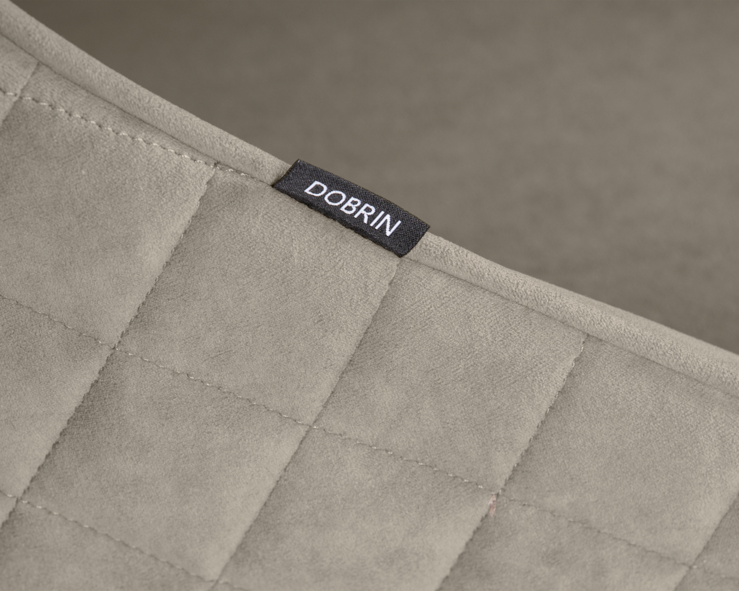 Стул обеденный DOBRIN STELLA, ЭМАЛЬ ЧЕРНЫЙ МУАР велюр Catania Cocoa