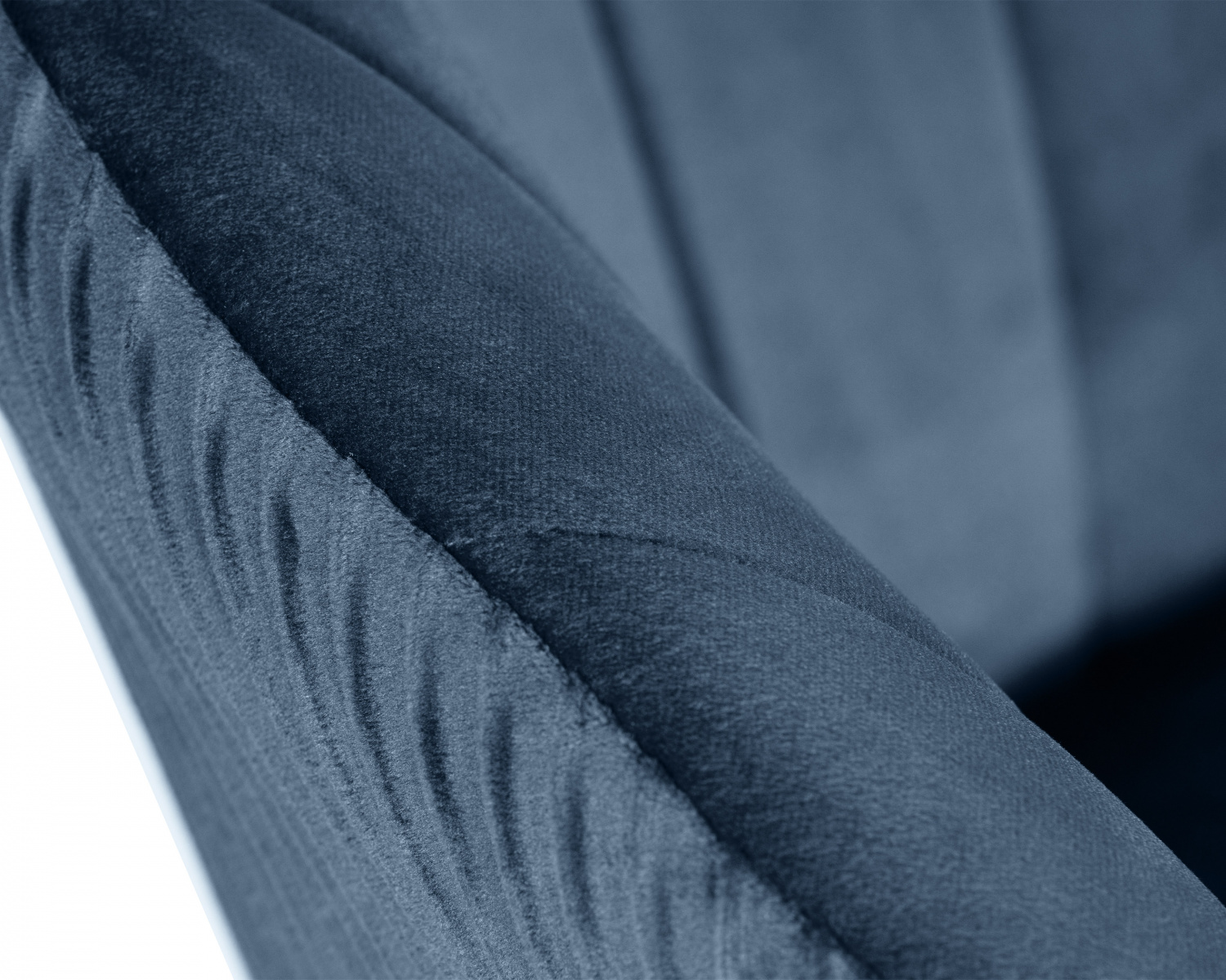 Кресло дизайнерское DOBRIN EDISON BLACK, синий велюр (1922-20)